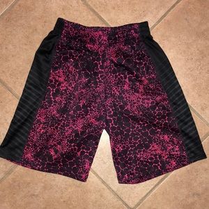 Old Navy Active Boys shorts - Medium (8)